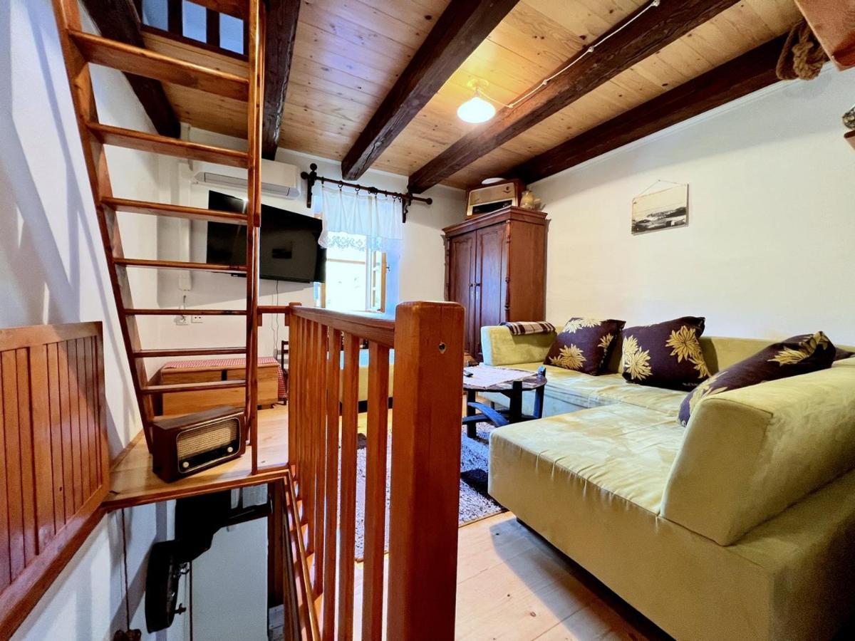 Villa Rab Hills Mundanije Esterno foto